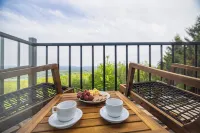 Unreal Mountain Views w/ Hot Tub Near Charming Jim Thorpe & Blue Mountain Skiing - Mountain view