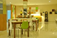 Aster Hotel - Bintang 1