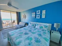 NEW Amazing Ocean Front King Bed Studio in Daytona!