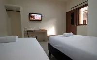 Harmoni Guest House Banyuwangi - Pensions