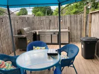 The Gem of Brewers Hill with Hot Tub and Seasonal Pool - Pools