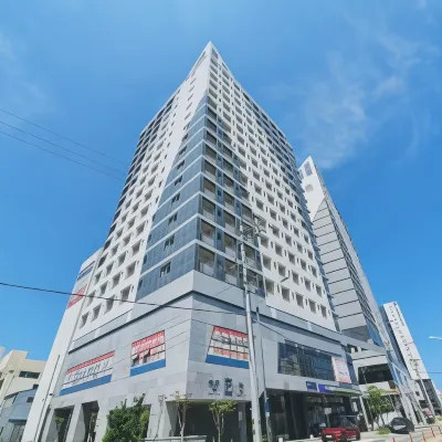 SOTA SUITE SOKCHO WORLDSKY Отели рядом с достопримечательностью «Музей керамики Сокбон»