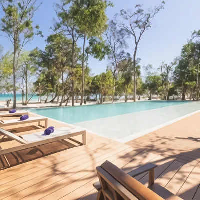 Island Center Point Hotels near Koh Rong Sanloem