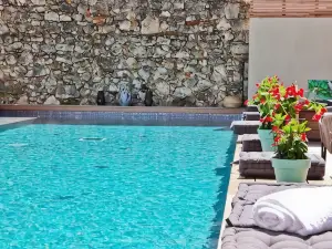 Hôtel la Villa Port d'Antibes & Spa