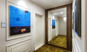 Hotel Gallery 37