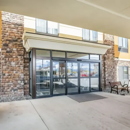 Comfort Suites Helena Airport