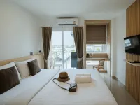 Snow House Buriram Отели рядом с достопримечательностью «Ночной базар»