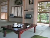 야마야 - 카스미 어부 보스의 게가 있는 인 - 주차장