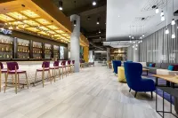Aloft San Juan - parking