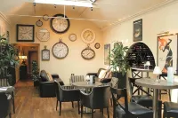 Le Bouchon Brasserie & Hotel
