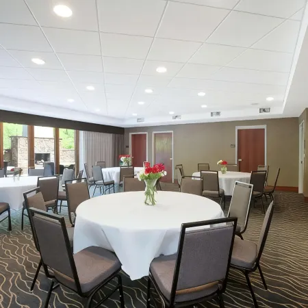 Hampton Inn Madison Huntsville Airport
