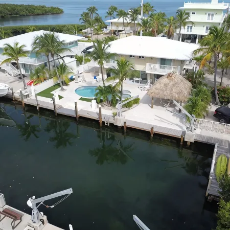 Open Water Views, 80' Dock Private Pool Ice Machine Direct Access Open Water