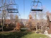 Luxe 10 guest Cottage Ski/Golf/Fire Pit/Lakes/Hike - 4-Star