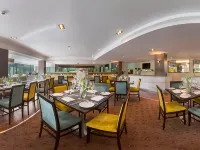 Holiday Inn BRISTOL CITY CENTRE by IHG Hotels near The Galleries