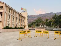 The Grand Leela Resort - Parking