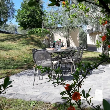 Apartment Orchidea with beautiful lake view