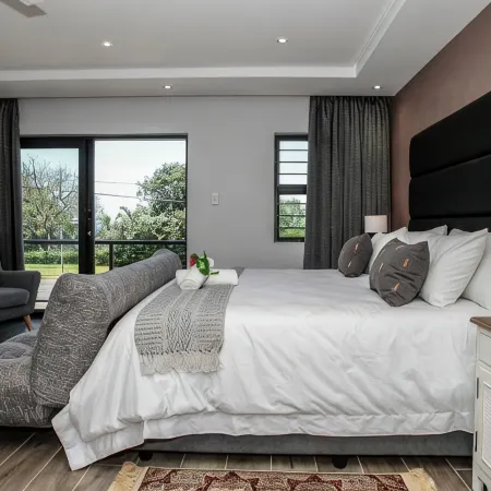 Casa Ridge Self-Catering