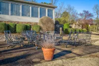 Briar Patch - Guntersville Lake, waterfront w/dock - Boutique