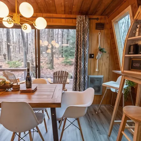 Lake Naomi A-Frame Cabin, Pet Friendly,