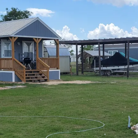 Cozy New Cabins
