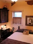Restored 1840's Downtown Loft Near Blue Ridge Parkway - 2-Star