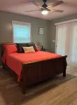 Cozy, Clean, and Comfortable 3 Bedroom/ 2.5 Bath Home in Sneads Ferry, - Wifi
