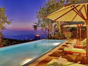 Popa Mountain Resort
