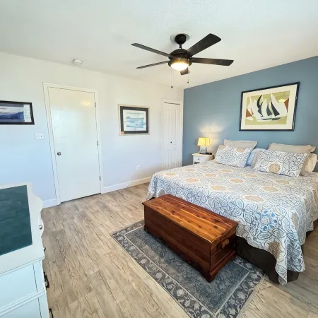Oceanfront Condo! Seawalk Retreat - Oceanfront views and immediate beach access