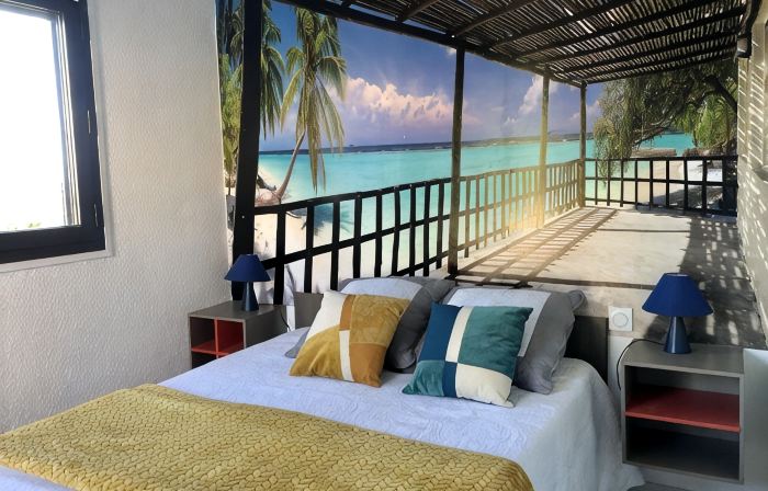 BARCARESA-LA PERLE SEA VIEW WATERFRONT AIR CONDITIONING WIFI