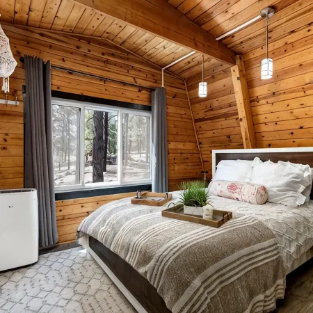 Cabin Near Grand Canyon South Entrance 1 Hour Away – Quiet Forest Retreat
