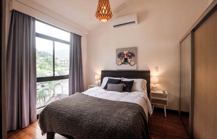 Chic 2-bedroom apartment with WiFi, balcony with mountain views pool in Río Oro