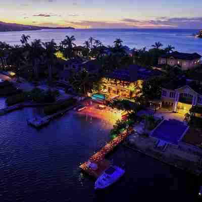 Beach Front Villa W/Pool/Staff, in Gated Community W/Tennis/Gym Hotel Exterior