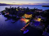 Beach Front Villa W/Pool/Staff, in Gated Community W/Tennis/Gym Hotel di 