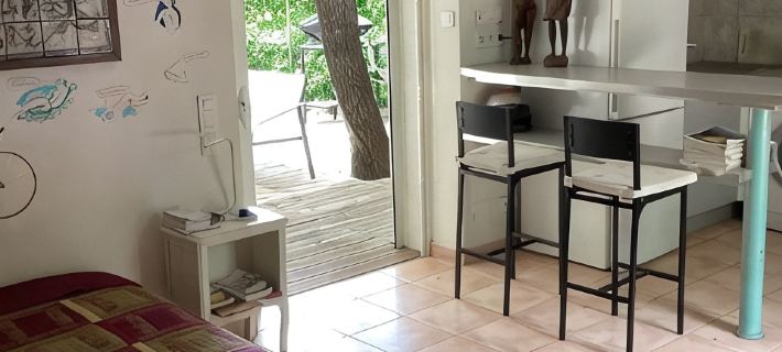 Studio Avec Terrasse et Pergola Dans Propriété Calme et Sécurisée Hotels in Cogolin