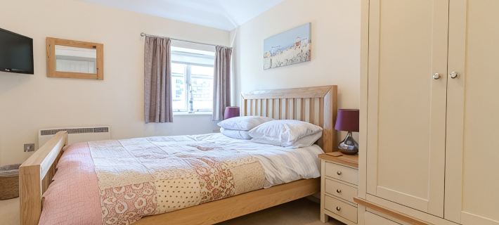 Apartment with Dramatic Views Across to Padstow, the Camel Estuary and the Sea. ウェイドブリッジのホテル