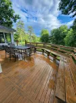 Relax by "The Water's Edge enjoy amazing views and year round fun! 6BR/3.5BA - Wifi