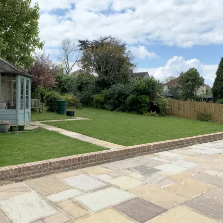 Lovely seaside chalet with just a 2 minute walk to the beach!