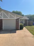 A game day getaway, 1.5 miles to Campus & NCED Conference Center! - 3-Star