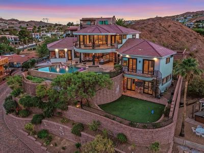 Lake Mead Dream Home