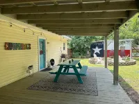 Washington House: Steps to Dwtn; Backyard oasis with fire pit/pool table/games - Boutique