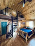 Trapper Cabin, Greyhouse Inn Vacation Rentals - Wifi