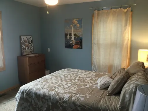Lake Life - at Dockside Resort, Near Snowmobile Trails and Bohemia. - 3-Star