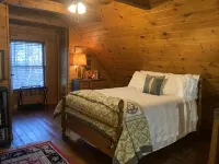 Rustic Cedar Cabin - Alphydda