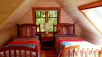 The "Belknap Cabin" - Boutique