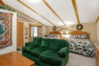 Beaver Creek West 4bd/4ba free Ski shuttle The Perfect Mountain Nest - 2-Star