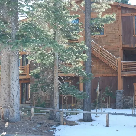 Mammoth Luxury Home 4K SF Walk to Chair 15 Theater Room Spa On Sierra Star Golf