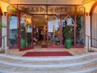 Grand Hotel de Londres Hotels near Villa Nobel