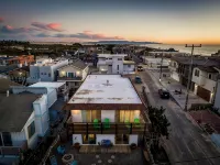 Strandcastle - Oceanview  - Dog Yard - SO much Parking! - Steps from Sand - 4-Star