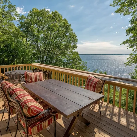Spectacular Waterfront Gull Lake Cabin and Perfect Location Close to Everything