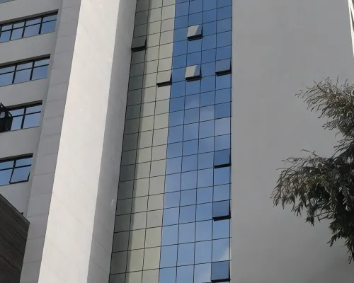 Ville Celestine Condo Hotel e Eventos Hoteles cerca de Centro Comercial BH